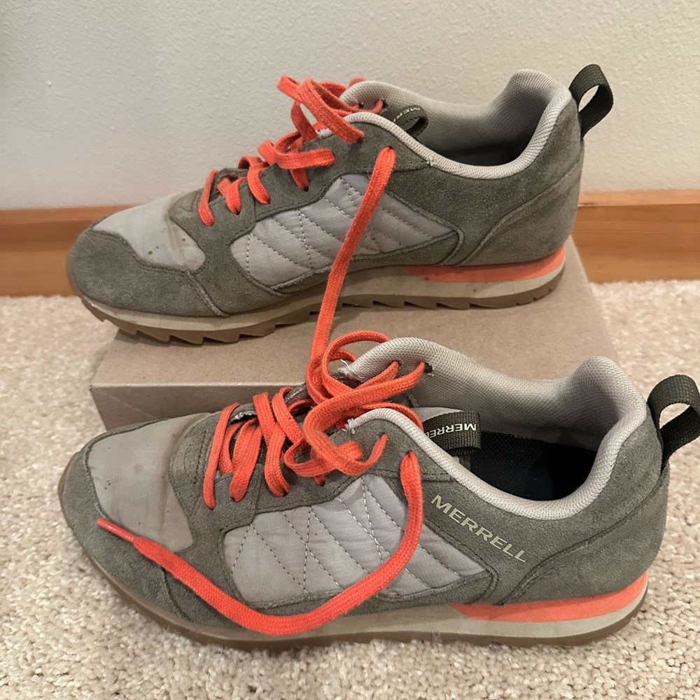Merrell hiking sneakers- size 7